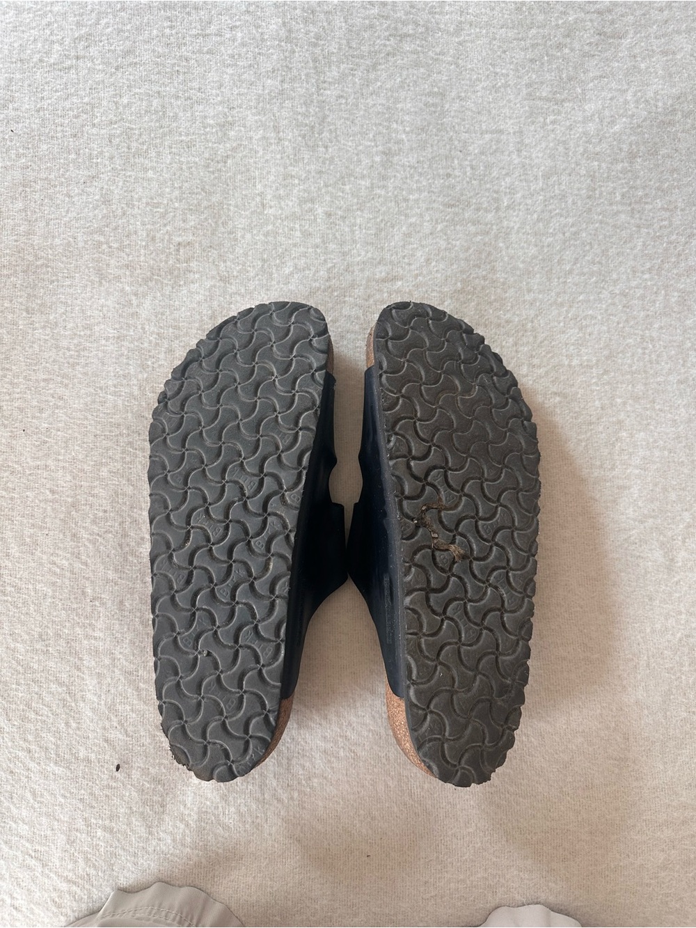 Birkenstock Men's Black Dual-Strap Adjustable Sandals - Picture 3 of 3